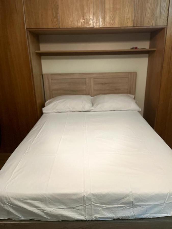 London 1 Bed Cosy House Apartment Norwood Bagian luar foto